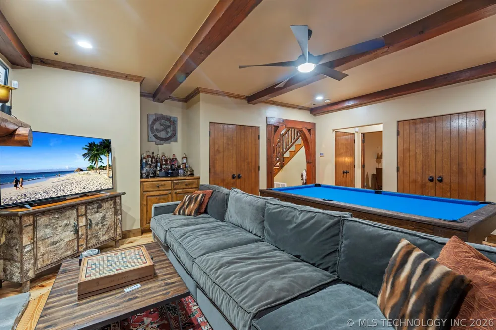 34320 S Coves Drive Afton, OK 74331