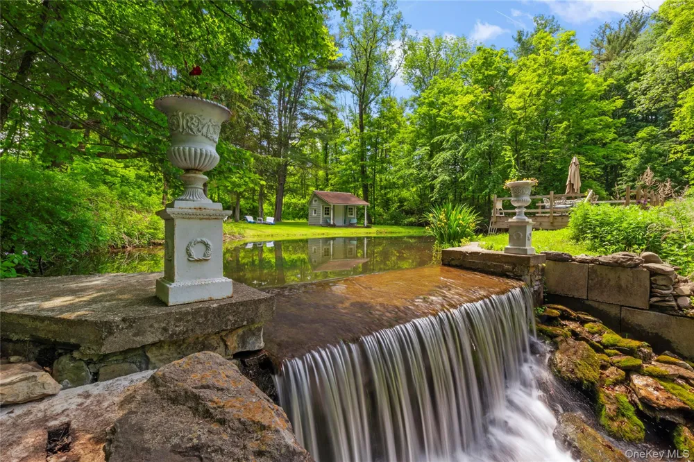 2955 State Route 23 Hillsdale, NY 12529