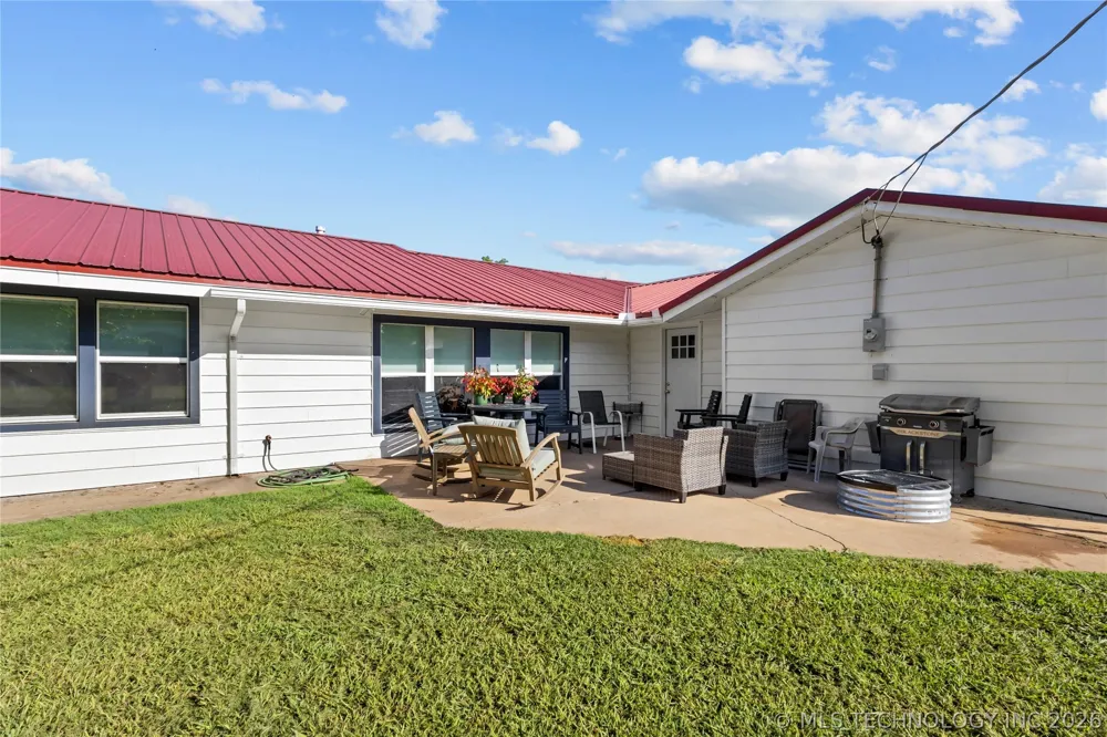 604 SW 3rd Street Checotah, OK 74426
