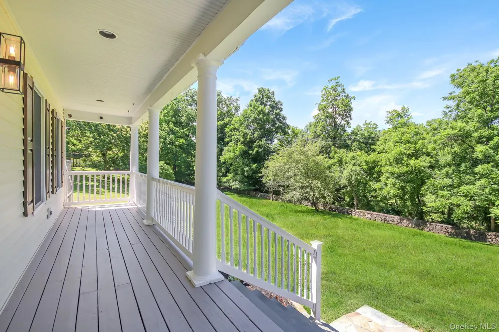 104 Mountain View Road Cortlandt Manor, NY 10567