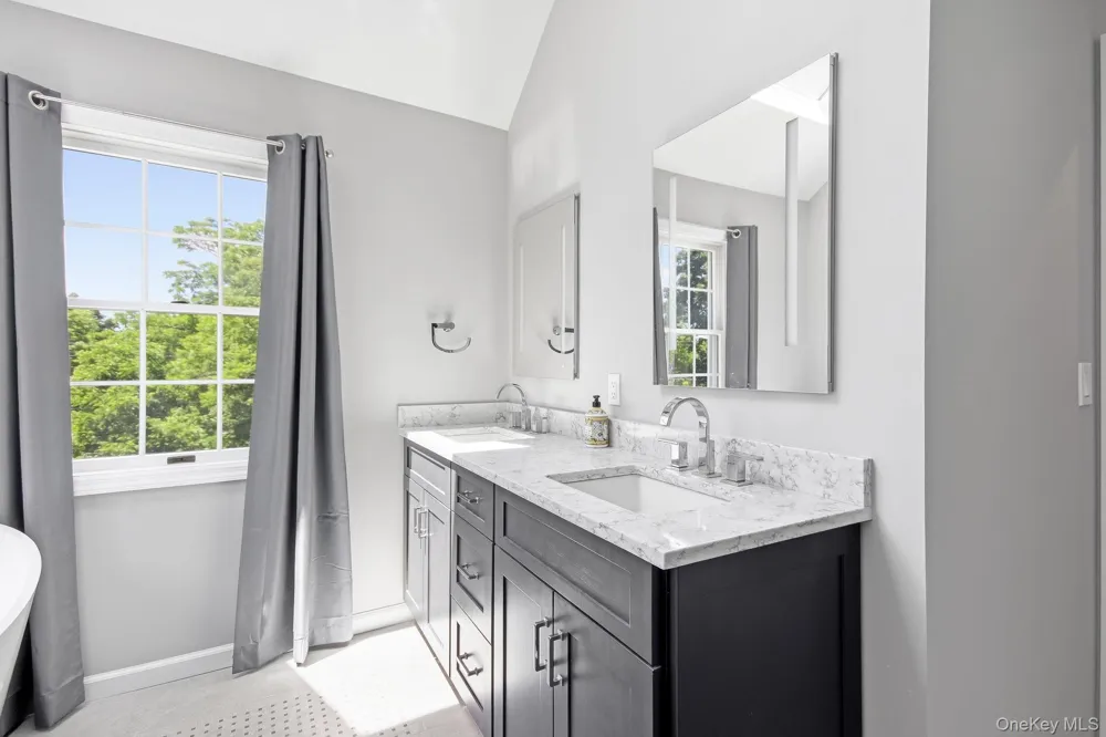 104 Mountain View Road Cortlandt Manor, NY 10567