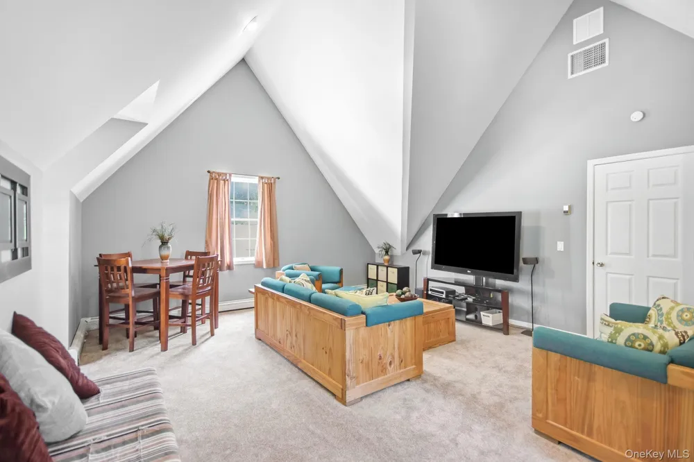 104 Mountain View Road Cortlandt Manor, NY 10567