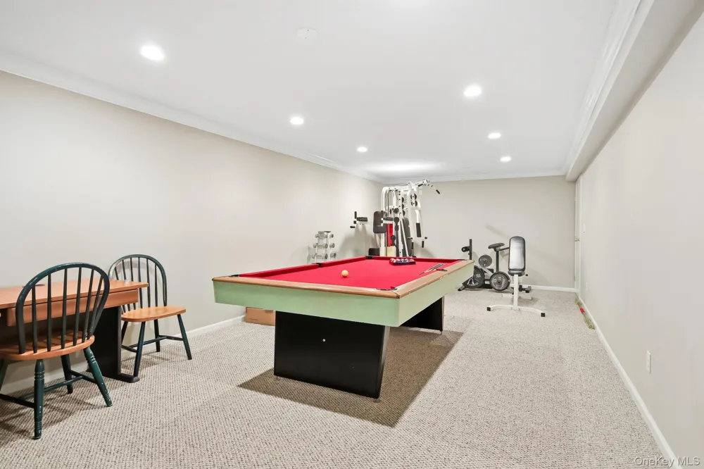 104 Mountain View Road Cortlandt Manor, NY 10567