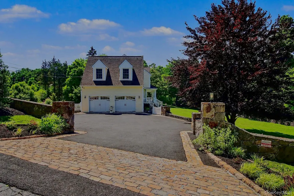 104 Mountain View Road Cortlandt Manor, NY 10567