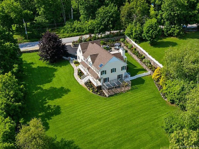 104 Mountain View Road Cortlandt Manor, NY 10567