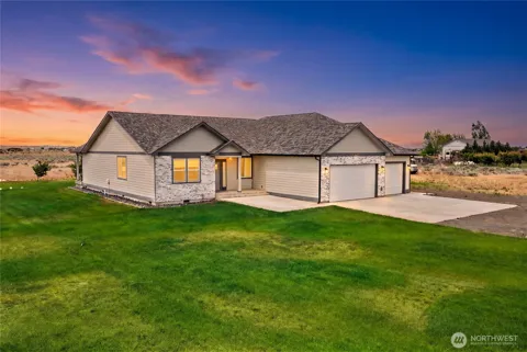 7526 Road D.5 NE