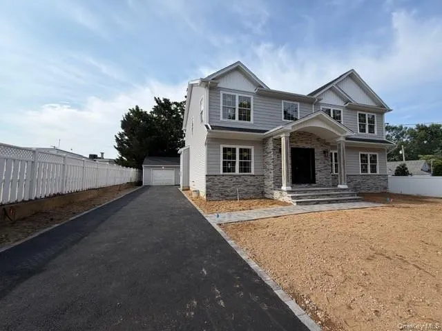 37 Church Street Syosset, NY 11791