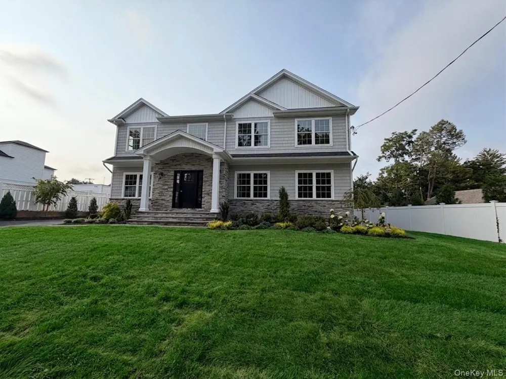 37 Church Street Syosset, NY 11791