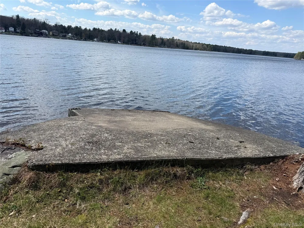 2 May Place Glen Spey, NY 12737