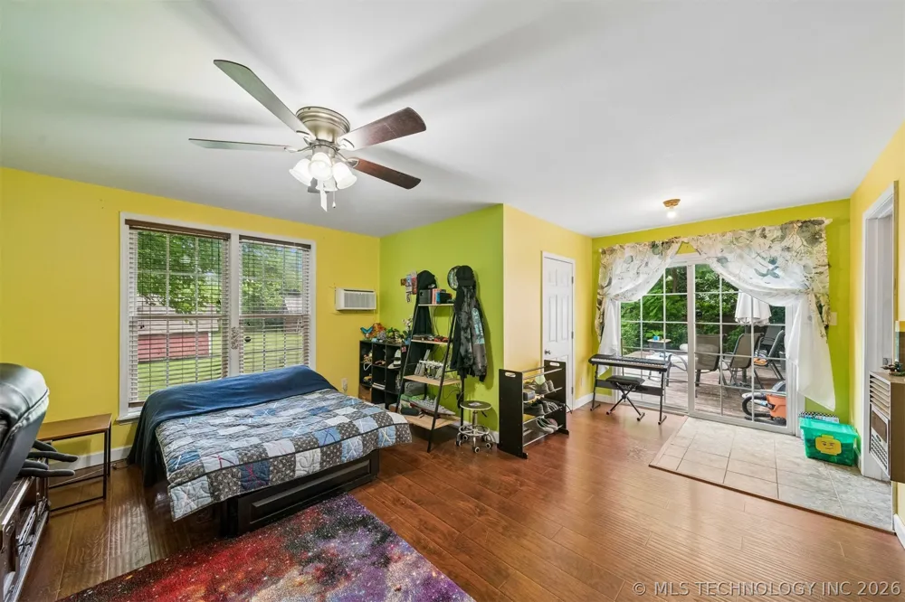 809 S Park Street Sapulpa, OK 74066