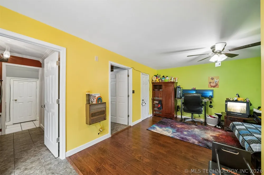 809 S Park Street Sapulpa, OK 74066