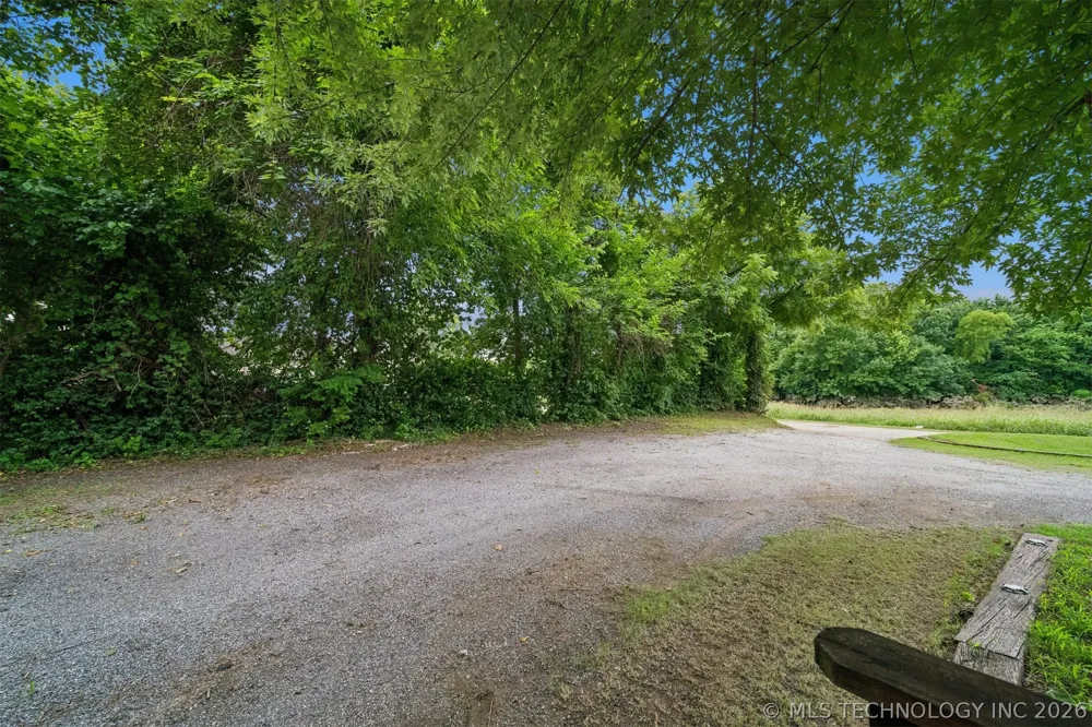 809 S Park Street Sapulpa, OK 74066