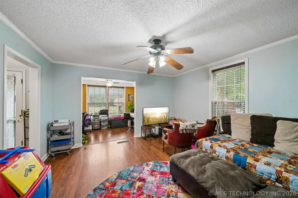 809 S Park Street Sapulpa, OK 74066