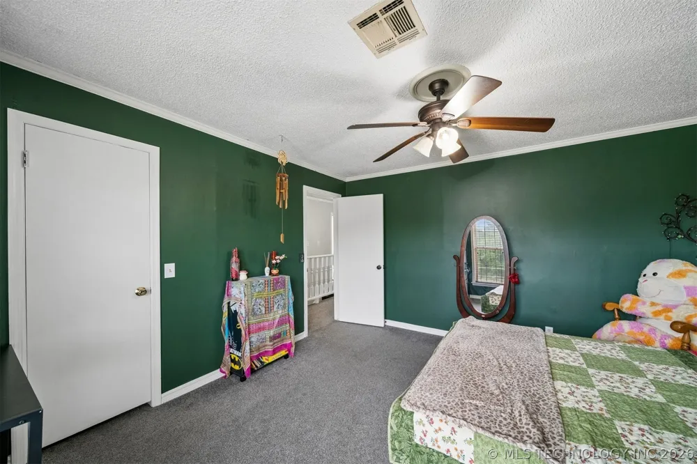 809 S Park Street Sapulpa, OK 74066