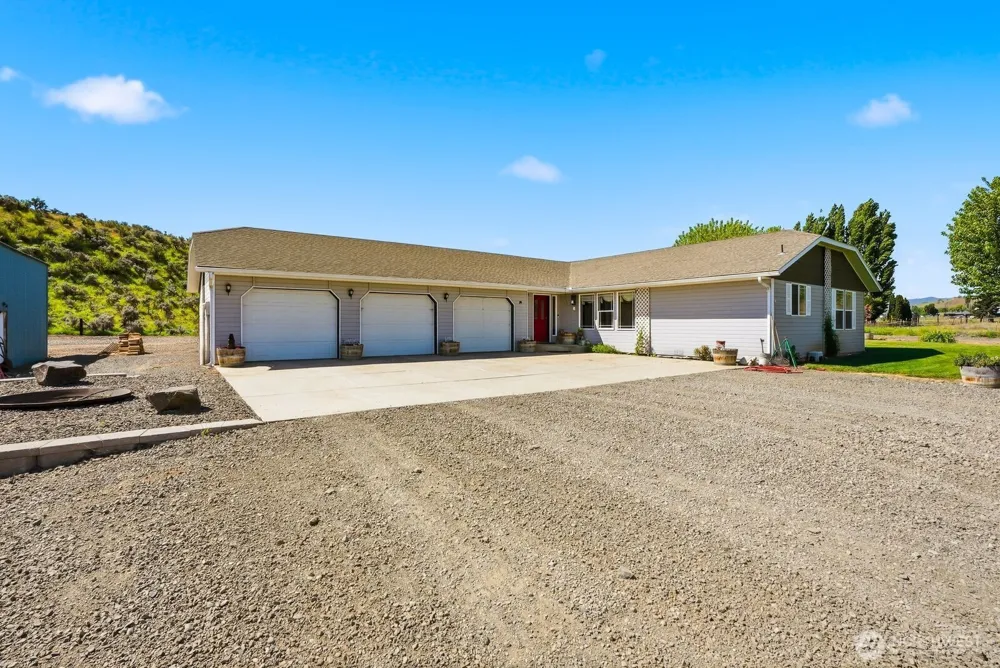 15180 Cottonwood Canyon Road Yakima, WA 98908