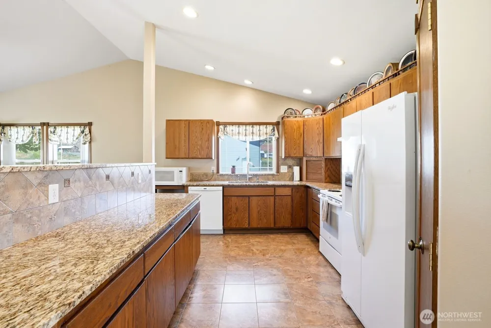 15180 Cottonwood Canyon Road Yakima, WA 98908