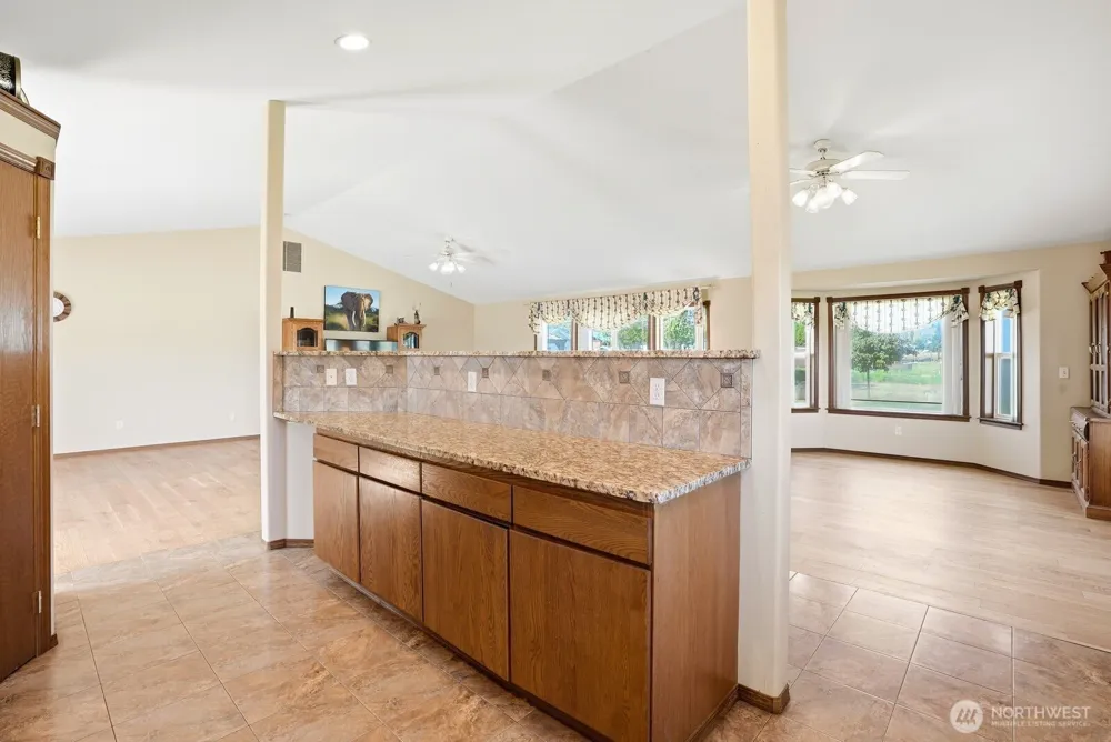 15180 Cottonwood Canyon Road Yakima, WA 98908