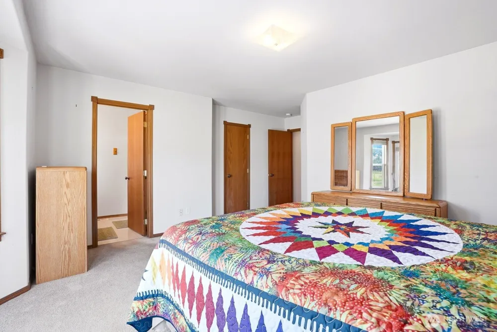 15180 Cottonwood Canyon Road Yakima, WA 98908