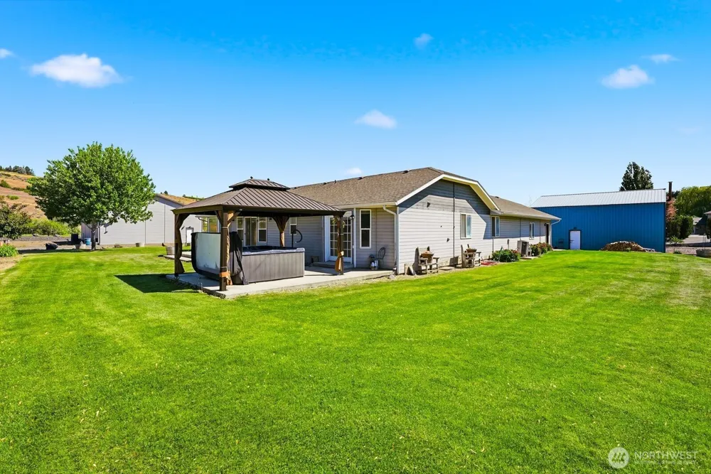 15180 Cottonwood Canyon Road Yakima, WA 98908