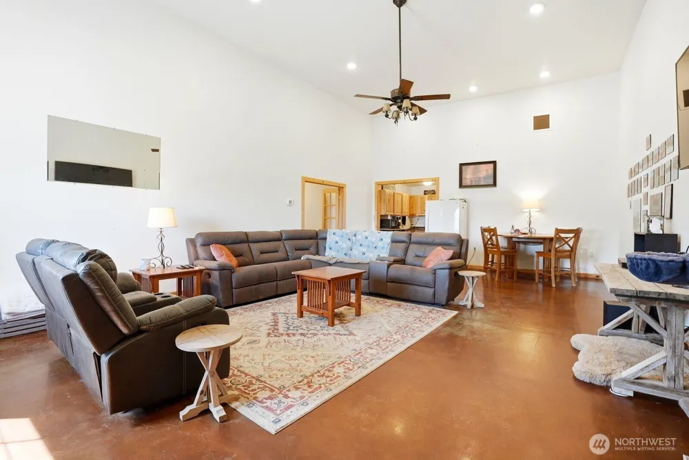 15180 Cottonwood Canyon Road Yakima, WA 98908