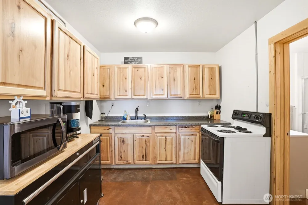 15180 Cottonwood Canyon Road Yakima, WA 98908