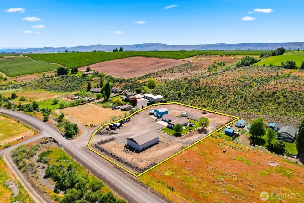 15180 Cottonwood Canyon Road Yakima, WA 98908