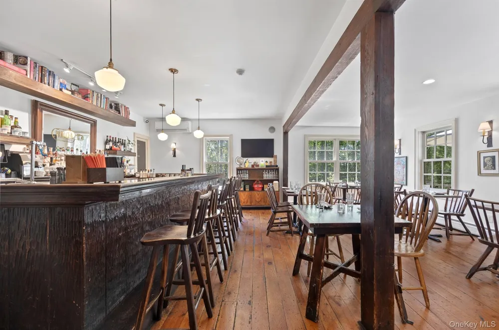 6 Autumn Lane Amenia, NY 12501