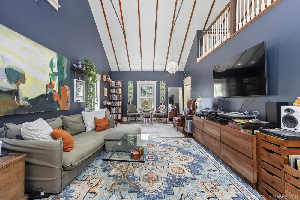 6 Autumn Lane Amenia, NY 12501