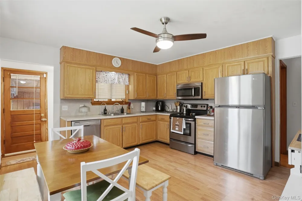 23 Dupay Road Pleasant Valley, NY 12569