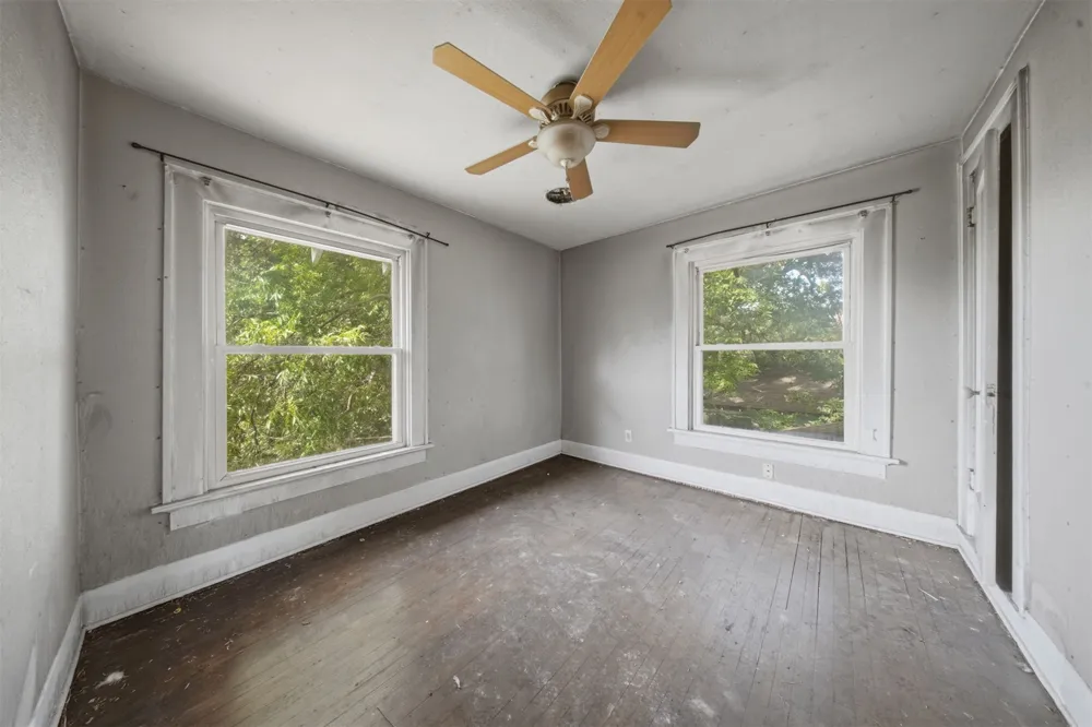 124 E 2nd Stroud, OK 74079