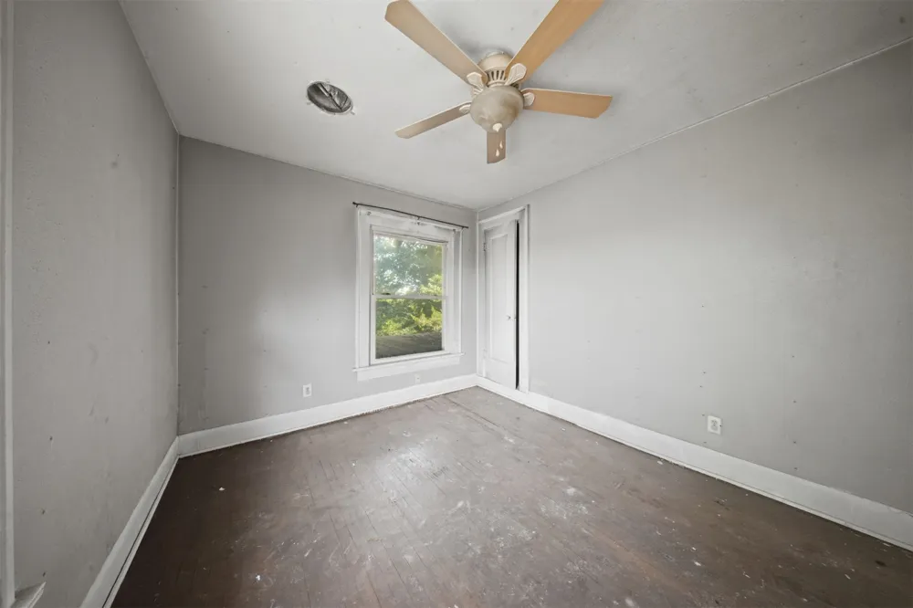 124 E 2nd Stroud, OK 74079