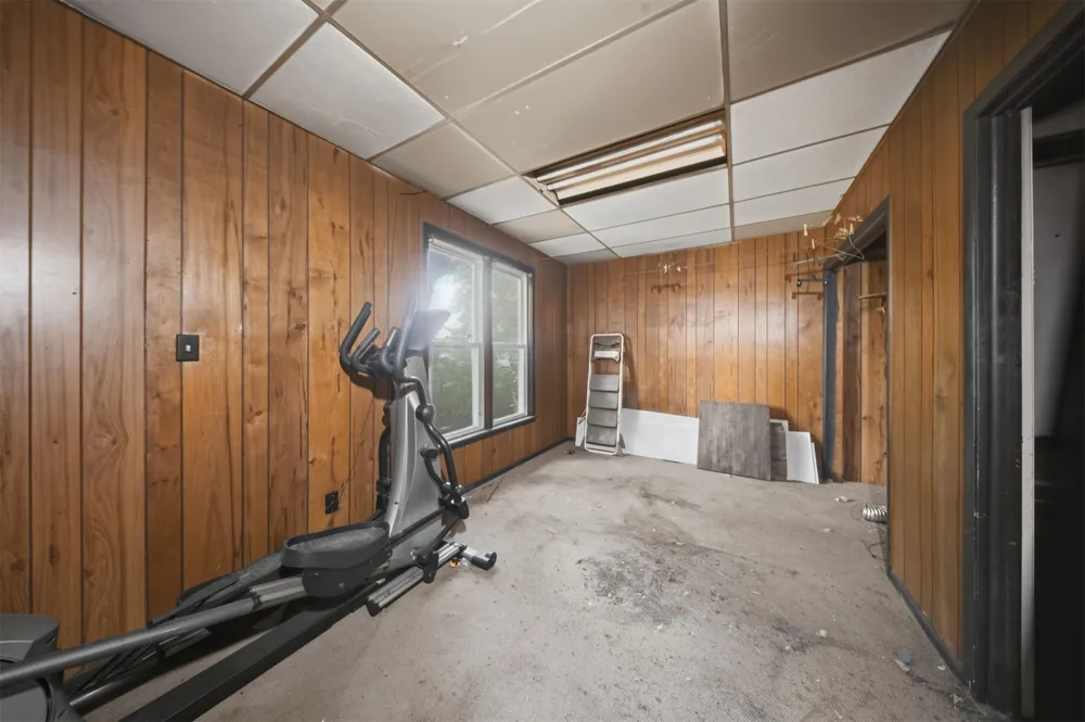 124 E 2nd Stroud, OK 74079