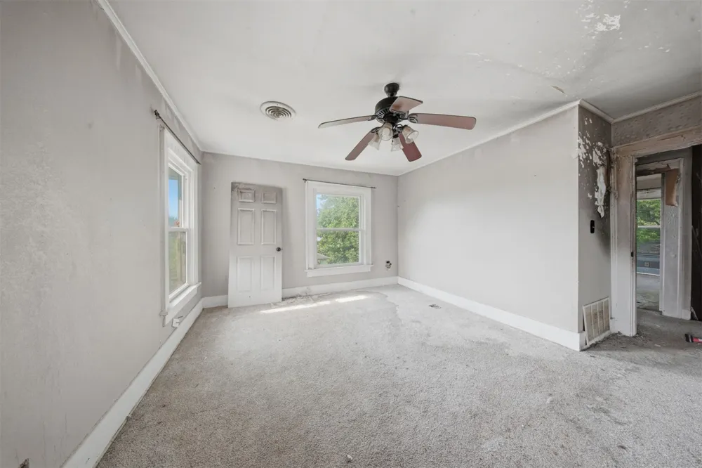 124 E 2nd Stroud, OK 74079