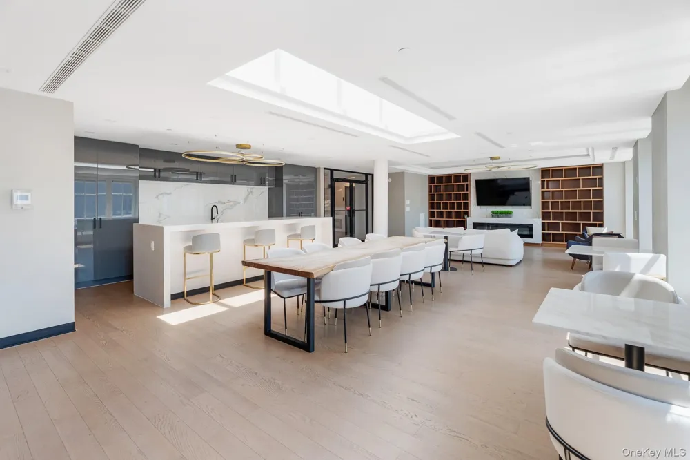 37-26 32nd Street #2K Long Island City, NY 11101