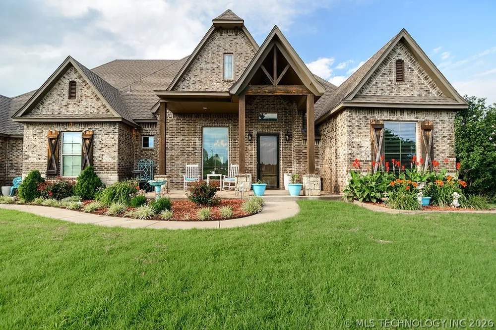 5722 E 122nd Street Perkins, OK 74059