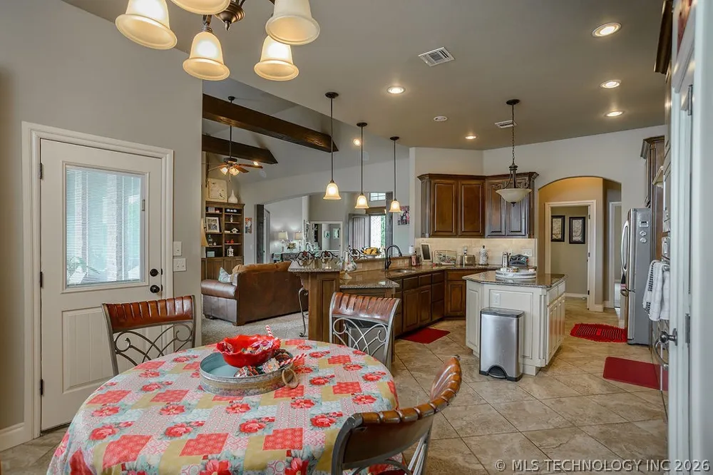 5722 E 122nd Street Perkins, OK 74059