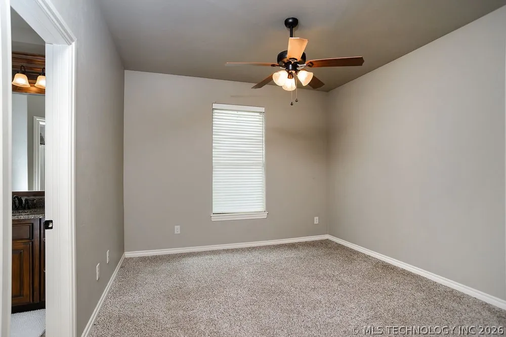 5722 E 122nd Street Perkins, OK 74059