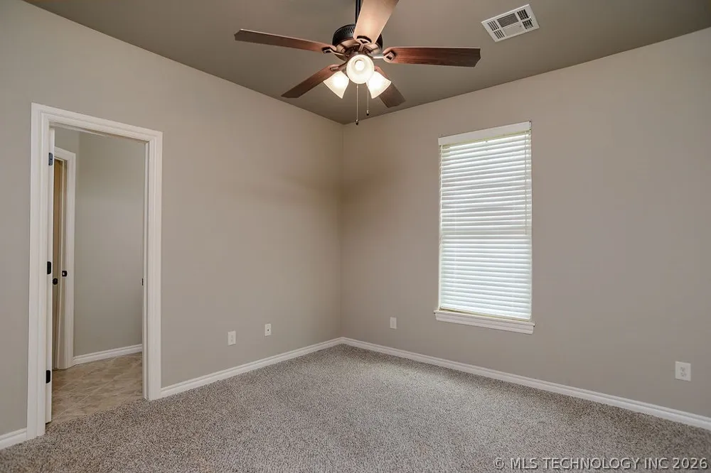 5722 E 122nd Street Perkins, OK 74059