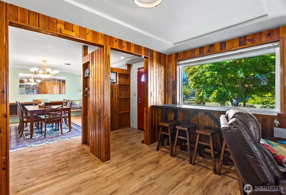 221 W Hunley Westport, WA 98595