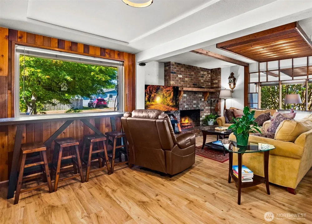 221 W Hunley Westport, WA 98595