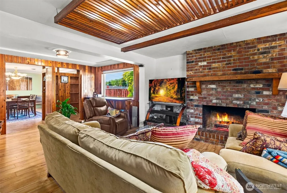 221 W Hunley Westport, WA 98595