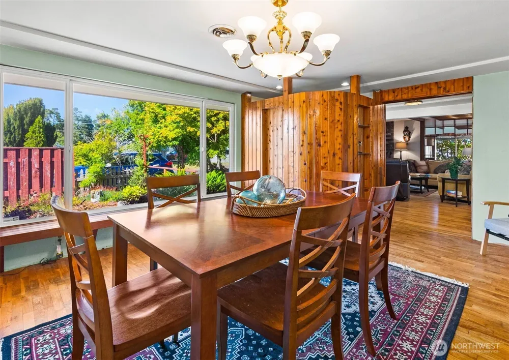 221 W Hunley Westport, WA 98595