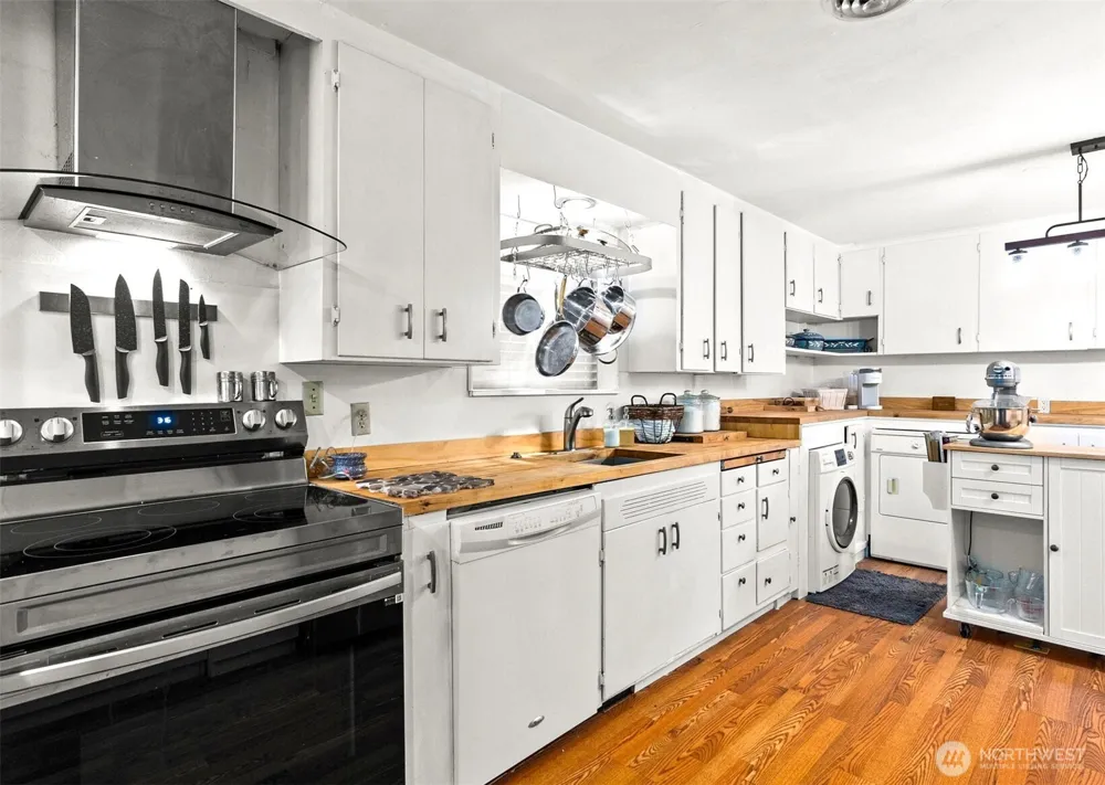 221 W Hunley Westport, WA 98595