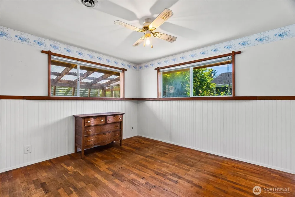 221 W Hunley Westport, WA 98595