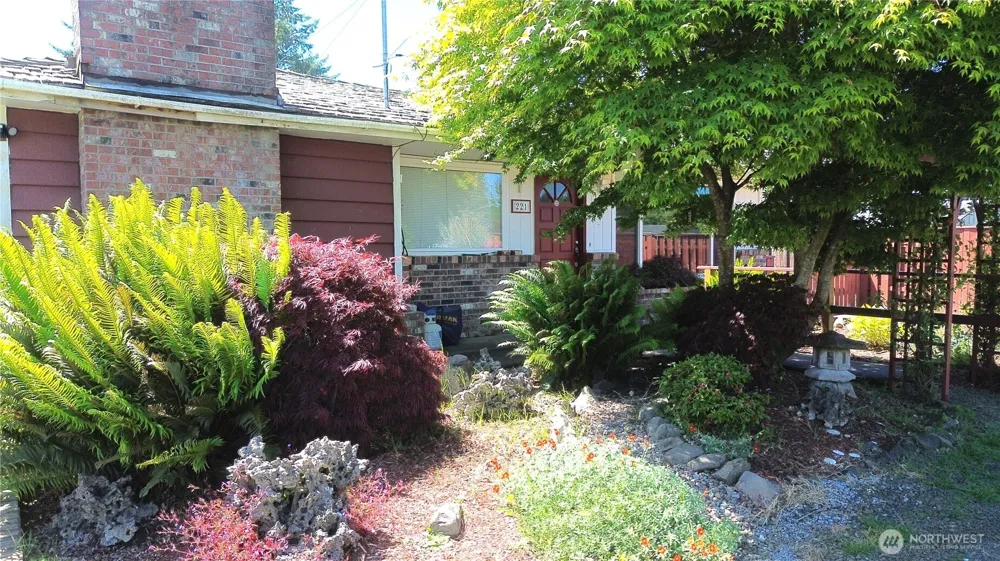 221 W Hunley Westport, WA 98595