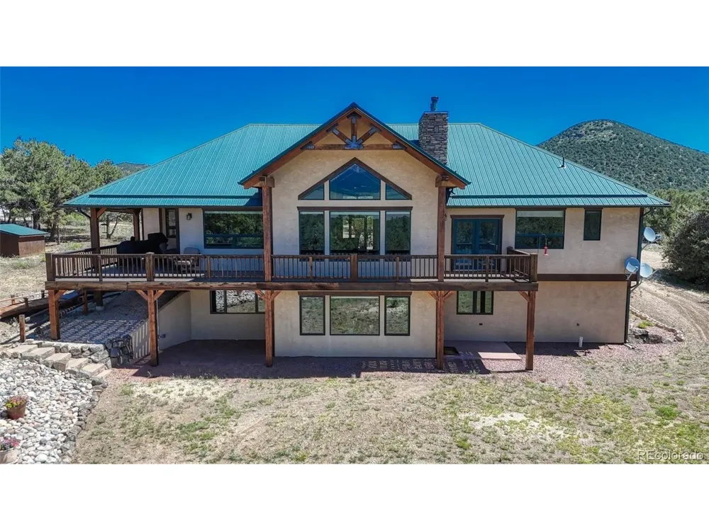 100 Reatta Road Westcliffe, CO 81252