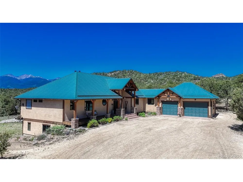 100 Reatta Road Westcliffe, CO 81252