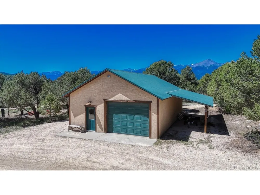 100 Reatta Road Westcliffe, CO 81252