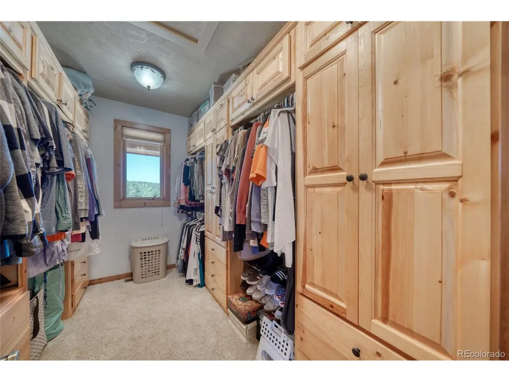100 Reatta Road Westcliffe, CO 81252