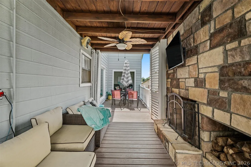 201 Clear Ridge Court Bartlesville, OK 74006
